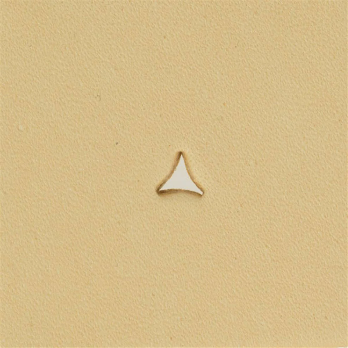 Embout emporte-pièce de précision - TRIANGLE COURBÉ