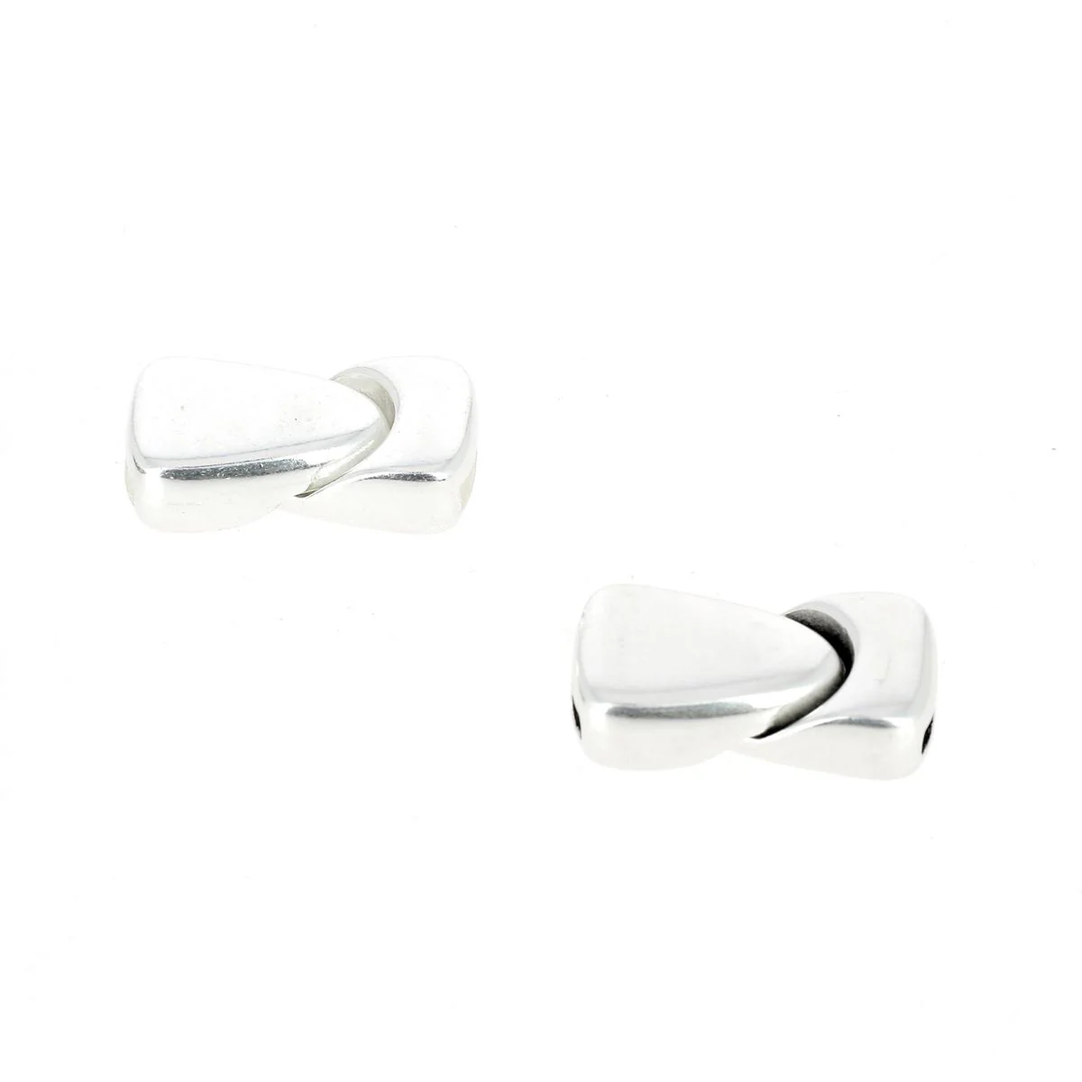 Fermoir bijou aimanté - TRIANGLE - Lacet plat 10mm