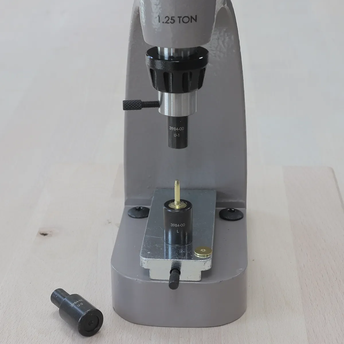 Jeu de pose presse manuelle 3960 - Pour RIVETS À MATER - Craftplus - Image 2
