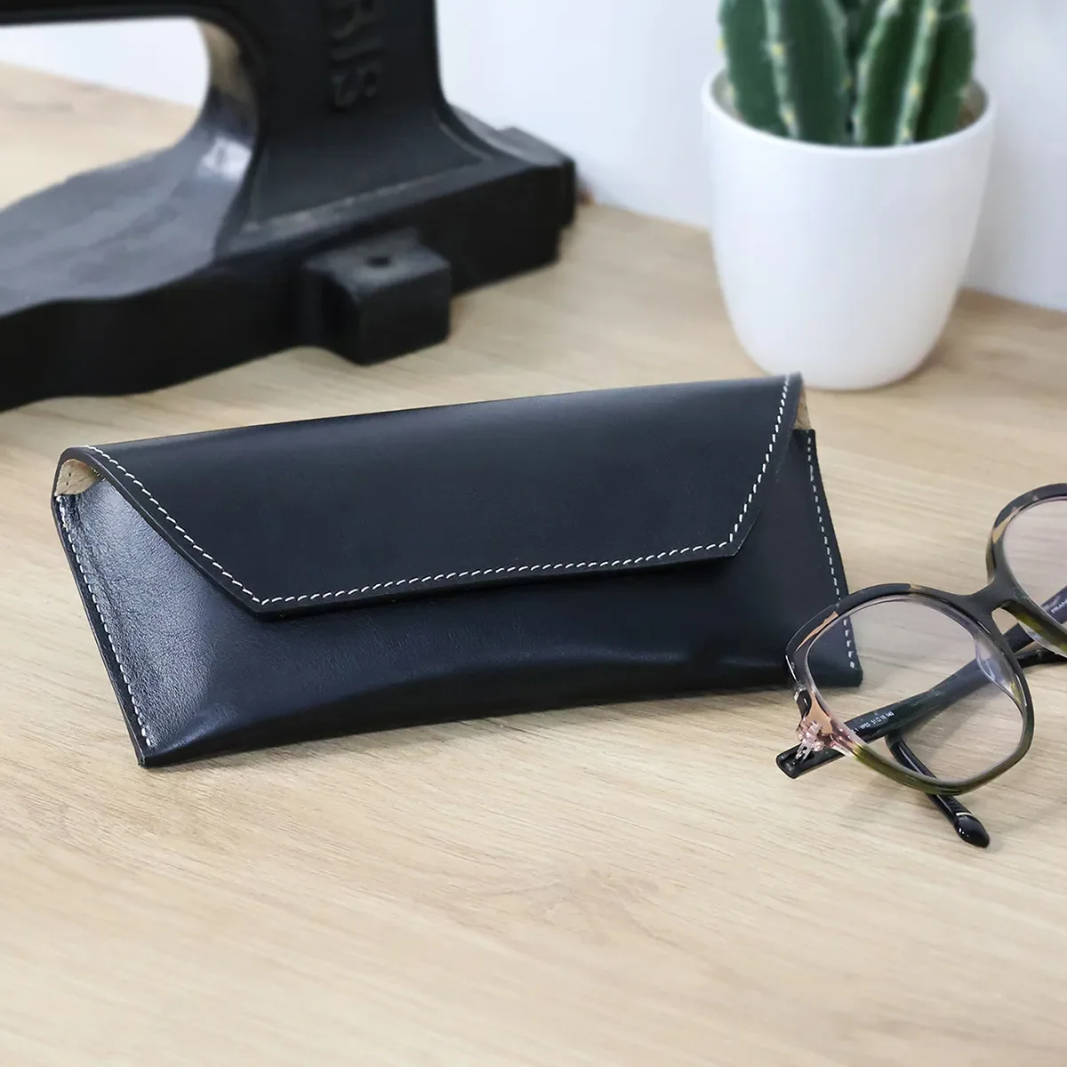 Kit DIY - Étui à lunettes en cuir - SUAVE NOIR Q47 - Image 2
