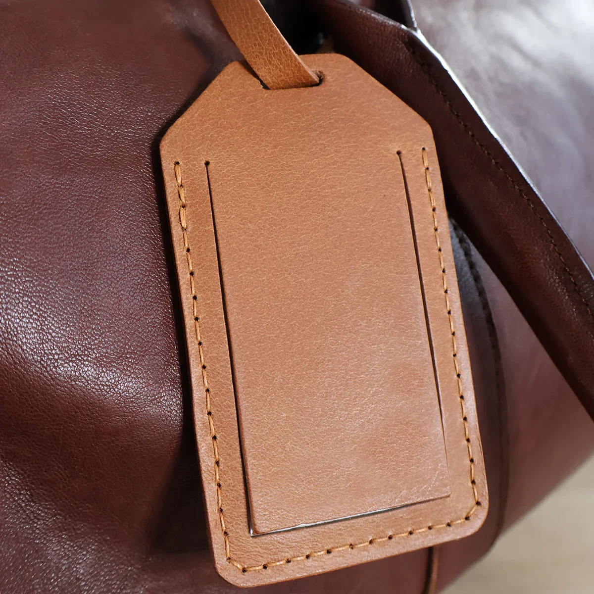 Kit DIY - Porte étiquette de bagage en cuir de croupon tannage végétal - Image 2
