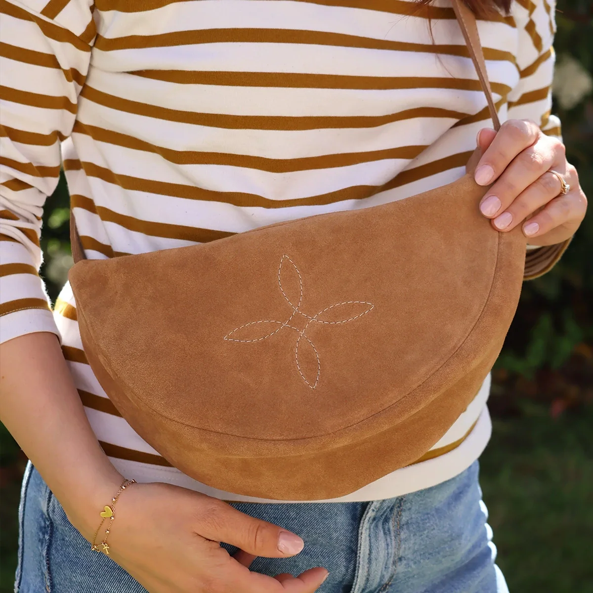 Kit DIY - Sac banane Luna en croûte de cuir DOLCE à coudre à la machine - CAMEL - Image 2