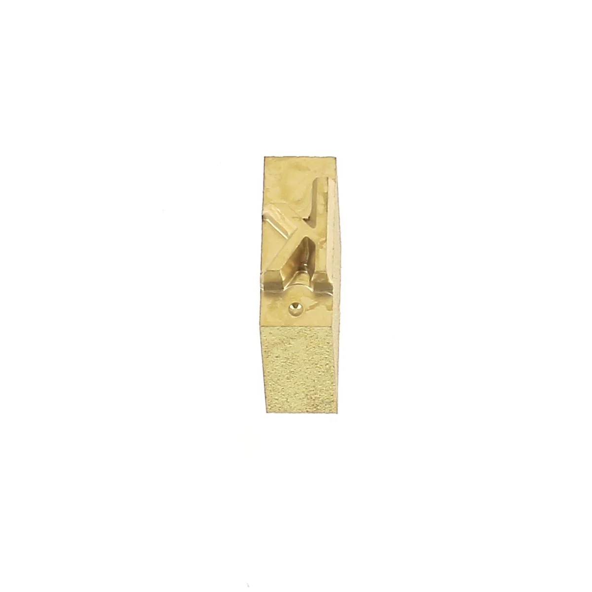 Lettre minuscule en laiton Arial taille 6mm - Deco Cuir - Image 15