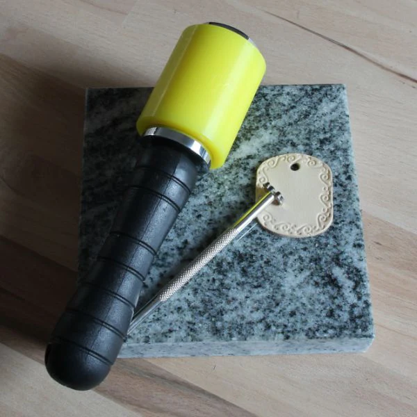 Marbre en granite non veiné - 150x150x30 mm - Image 2