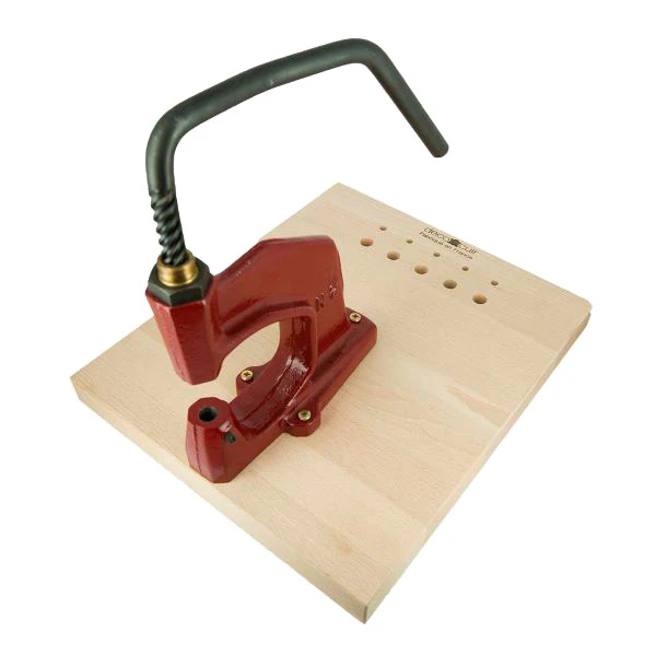 Socle en bois pour presse d'établi avec trous pour rangement des jeux de pose - Image 2